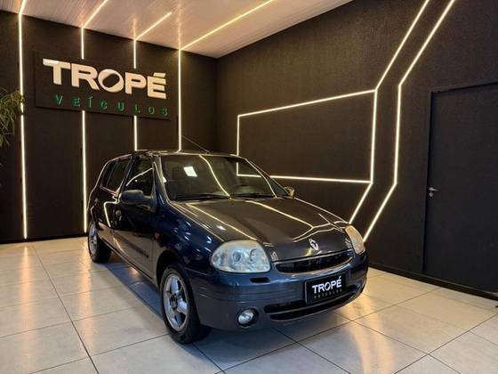 RENAULT CLIO 1.0 RN 8V GASOLINA 4P MANUAL RENAULT CLIO 1.0 RN 8V GASOLINA 4P MANUAL